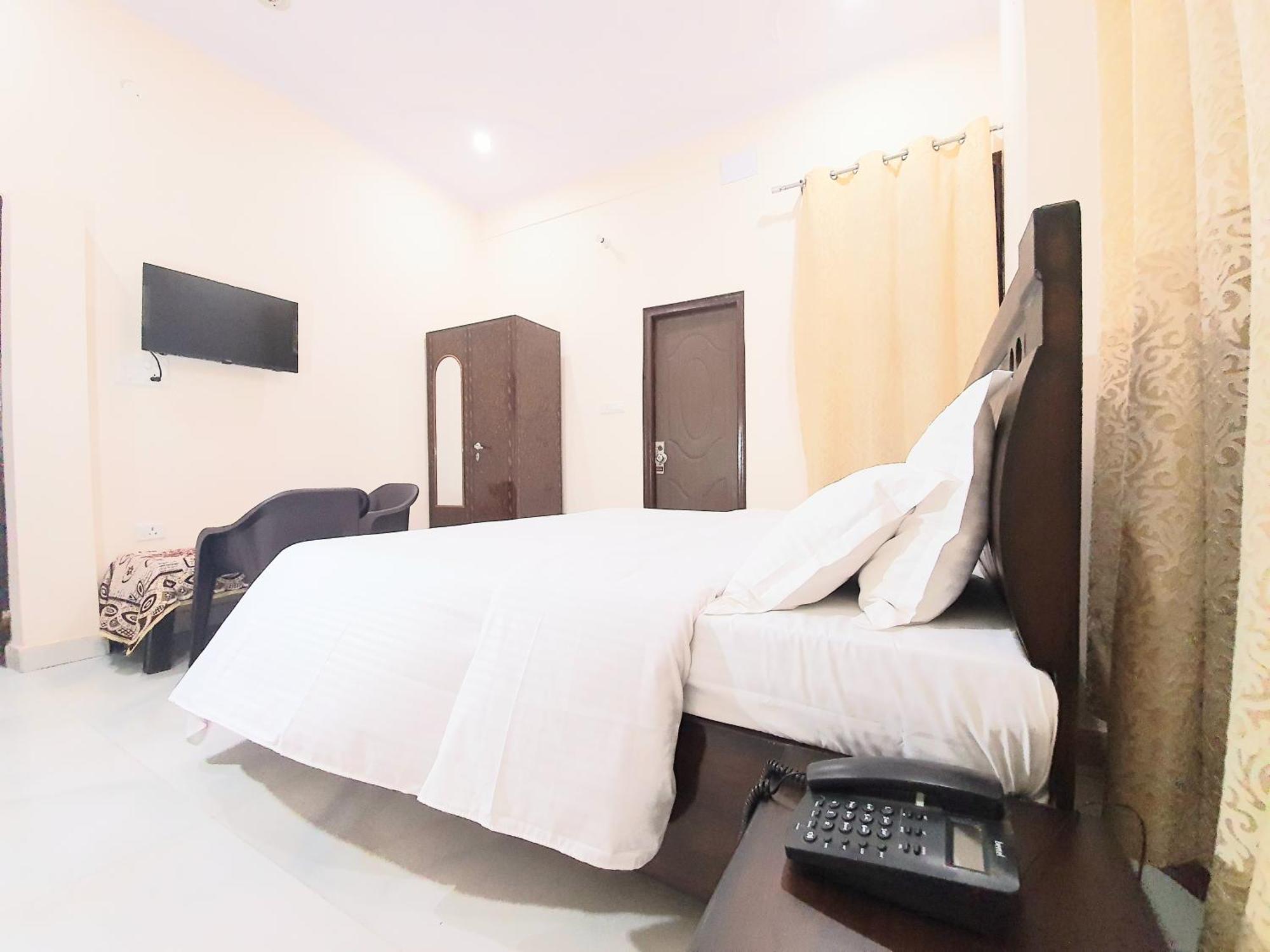 Hotel Townhouse Rishīkesh Extérieur photo
